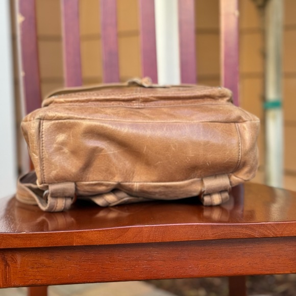 The Sak Ventura Convertible Brown Distressed Leather Bag main image 8